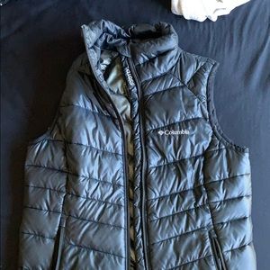 650TD Columbia Black Puffer Vest